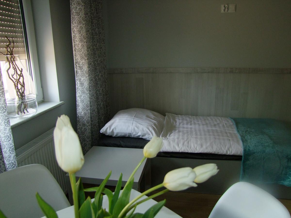 U Henriety Apartment Wojnowice  Bagian luar foto